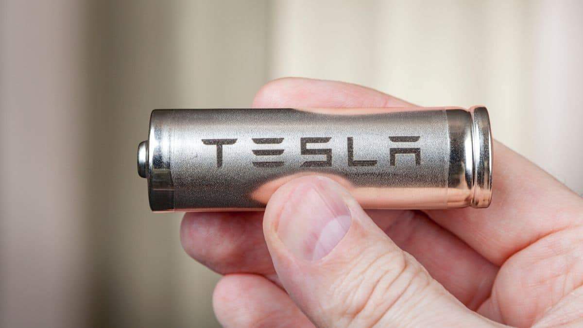 Tesla Filed a Patent Discloses a New Approach to Electrolytes For Lithium Metal And Anode-Free Cells