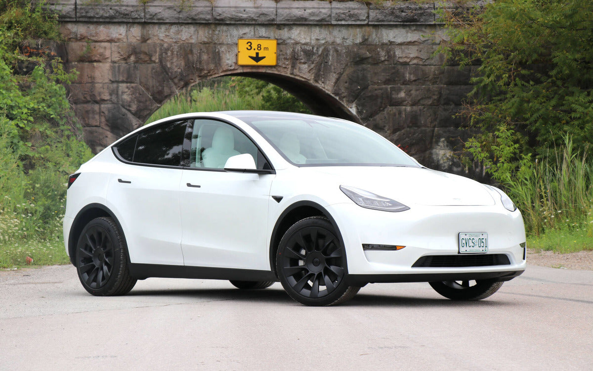 Tesla Model Y Is Sweden's Best-Selling Car in December 2021