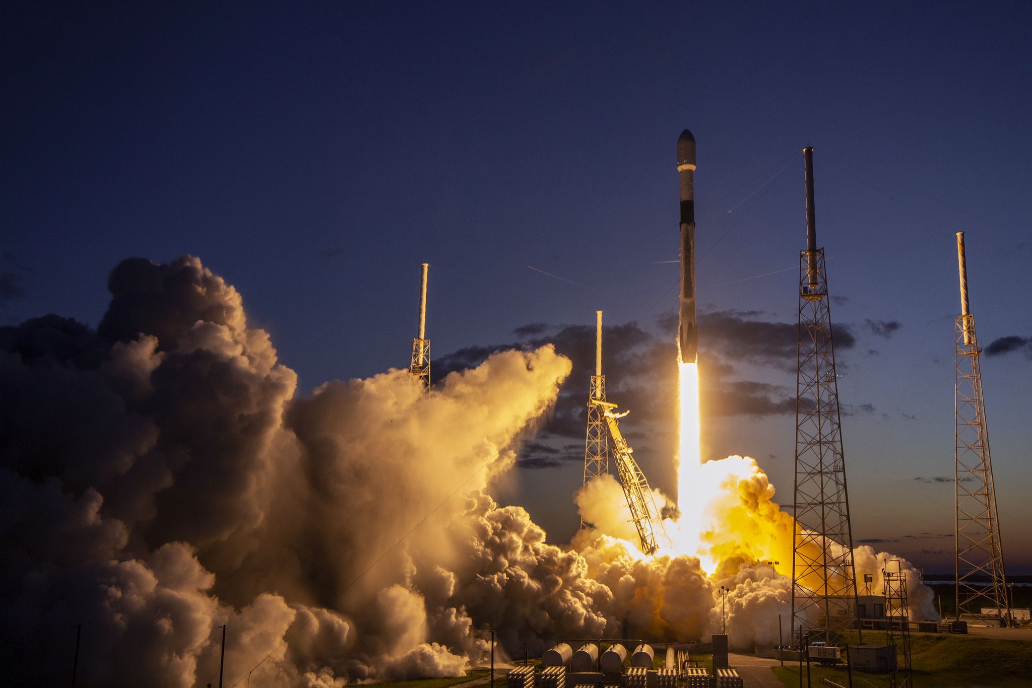SpaceX reuses Falcon 9 rocket a 14th time to deploy two Intelsat Galaxy satellites