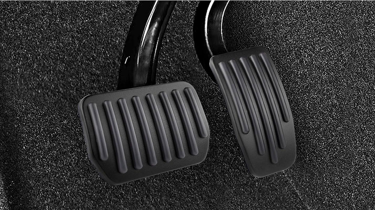 Tesla Model Y / Model 3 Foot Pedals - Black - 3