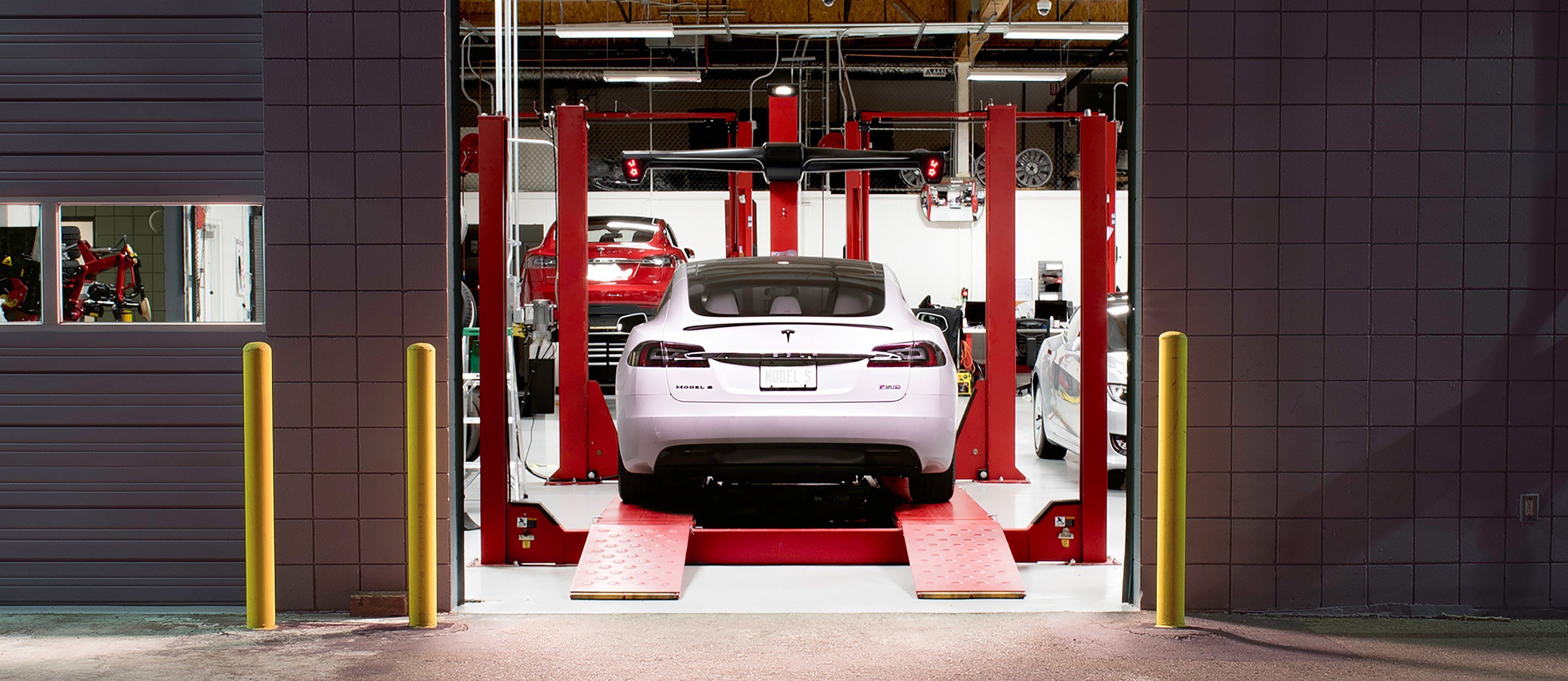 Tesla Introduces New Service Centers For Specific Model Type