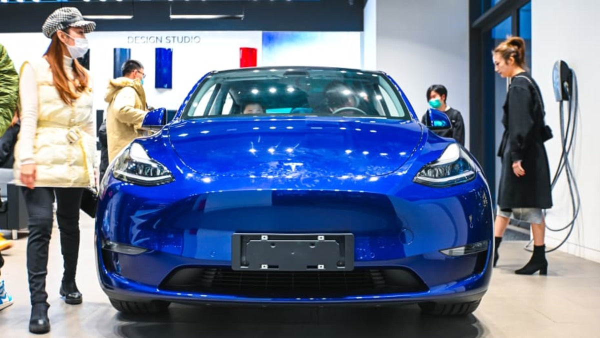 Tesla Cars Chosen by 76% of Chinese Consumers in Wedbush Survey, After Price Cuts
