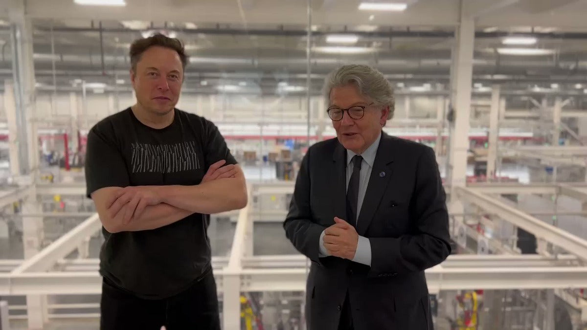 Elon Musk Meets with EU Industry Chief to Discuss the Digital Services Act