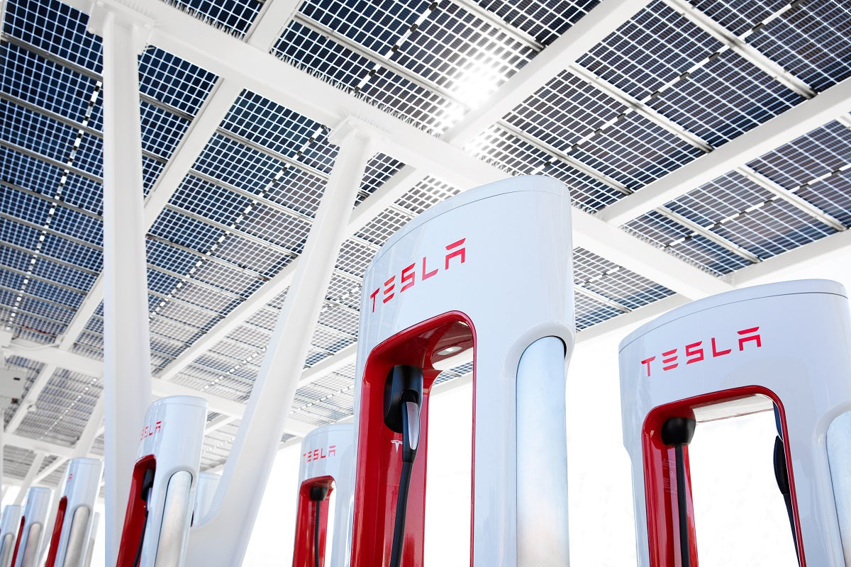 Tesla Supercharger Network Provides Top Customer Satisfaction, Well Ahead of Competition