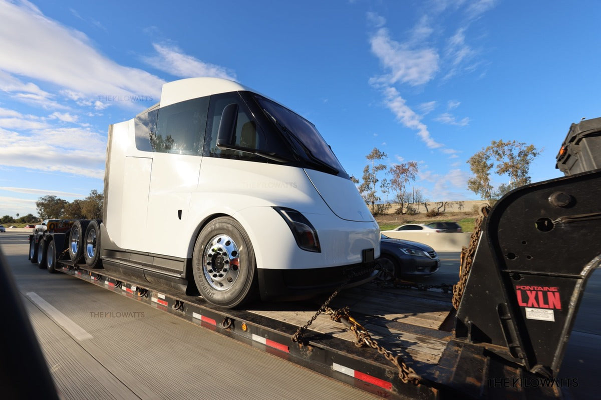 Tesla Semi Is Spotted with a New Look Being Transported in Sacramento