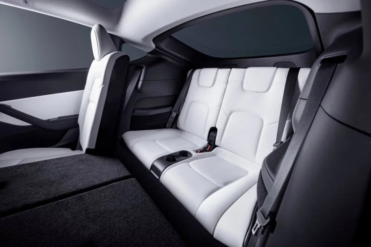 Tesla Model Y 7-Seater Third Row Seats Can Be Comfortable Even for Adults