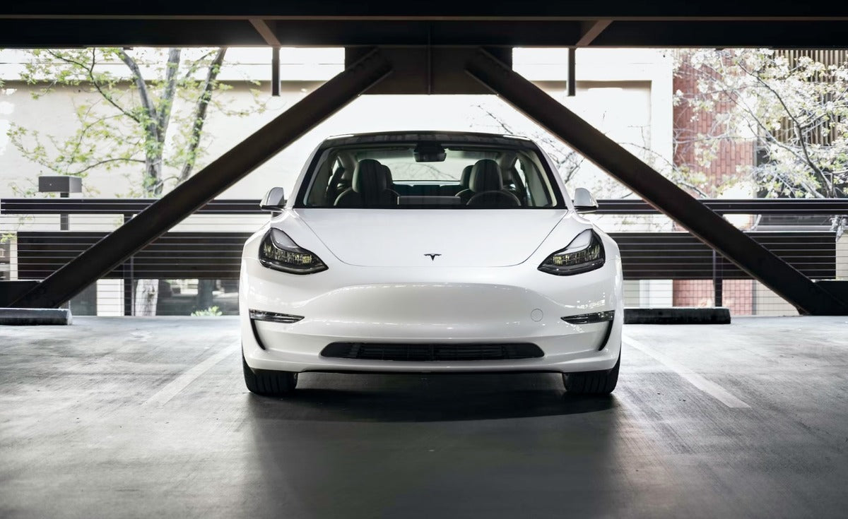 Tesla Suspends Orders for Model 3 Long Range in North America Due to Long Order List