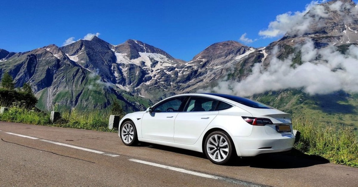 Tesla Calls on U.S. Court of Appeals to Reinstate Higher Emission Penalties that Help Curb Climate Change