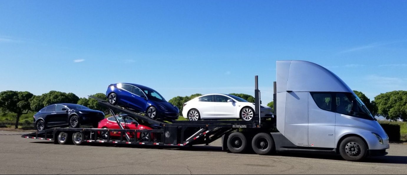 Tesla Semi Is the Cheaper & Green Way to Deliver Goods, & Full Self-Driving FSD Will Ensure They Get There