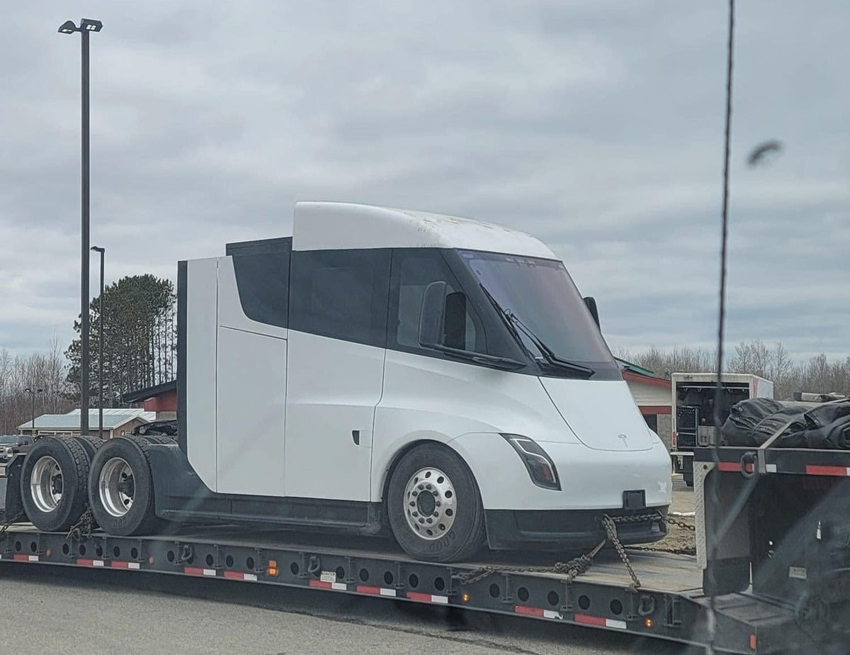 Tesla Semi Now Spotted in Northern Minnesota as Production Likely Around the Corner