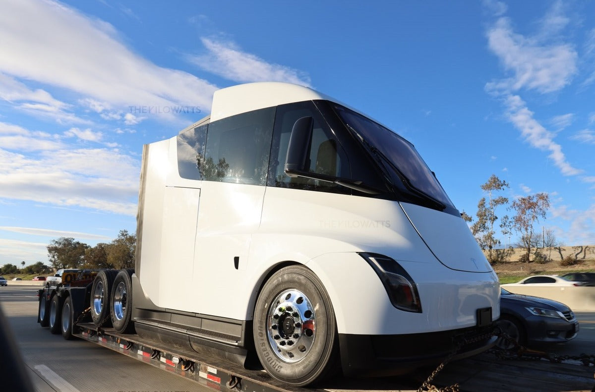 Rumor: Tesla Semi Production Could Start July, Target of 2,500 Builds by End of Year, 10K in 2022