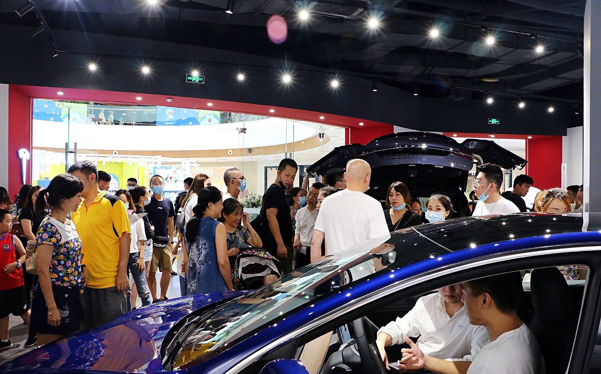 Tesla China Expands Stores Rapidly in Multiple Cities as Demand Skyrockets