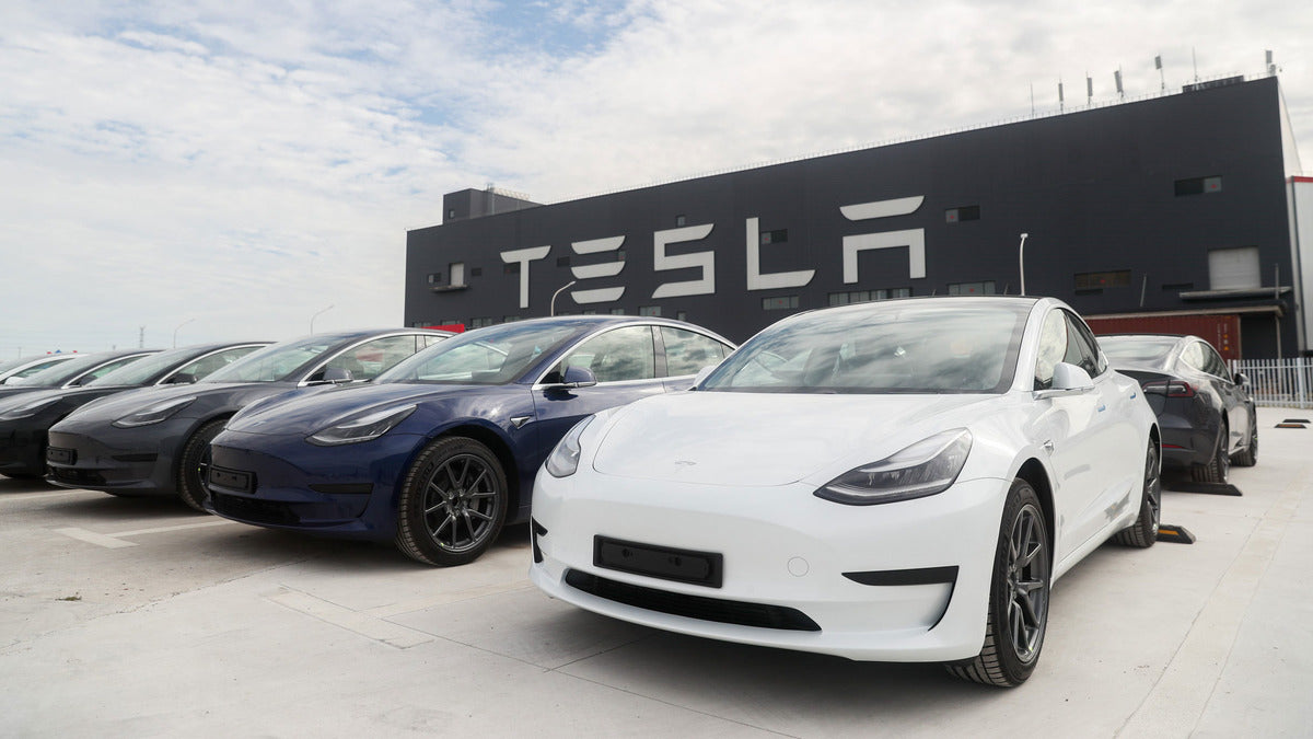 Tesla May Consider the Added Value of FSD with Vehicle Trade-Ins