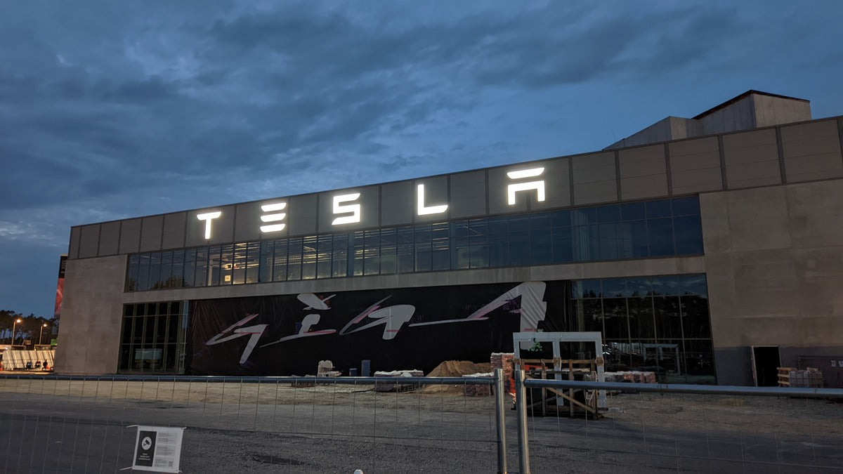 Agreement for Purchase of Site for Tesla Giga Berlin Wastewater Treatment Plant Is Approved