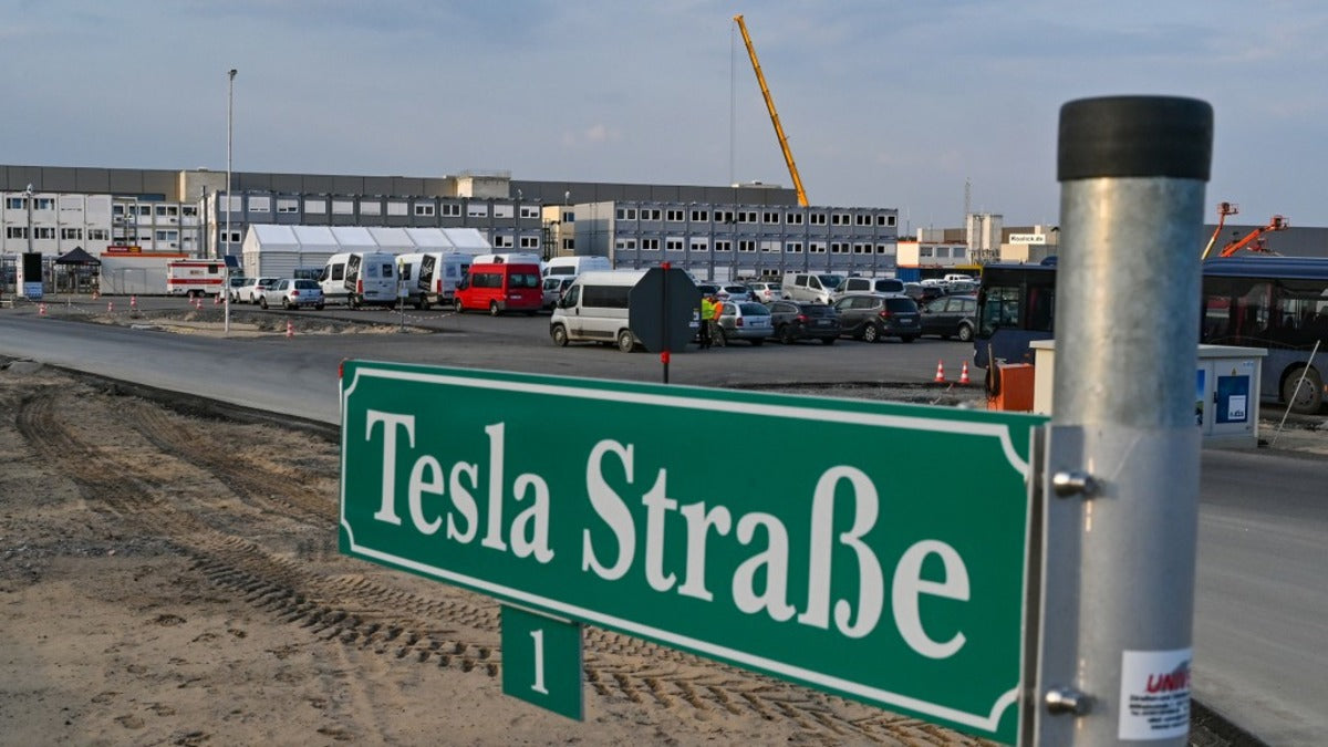 Tesla Haters in Germany Set Fire to Power Lines Supplying Giga Berlin, Investigation Underway