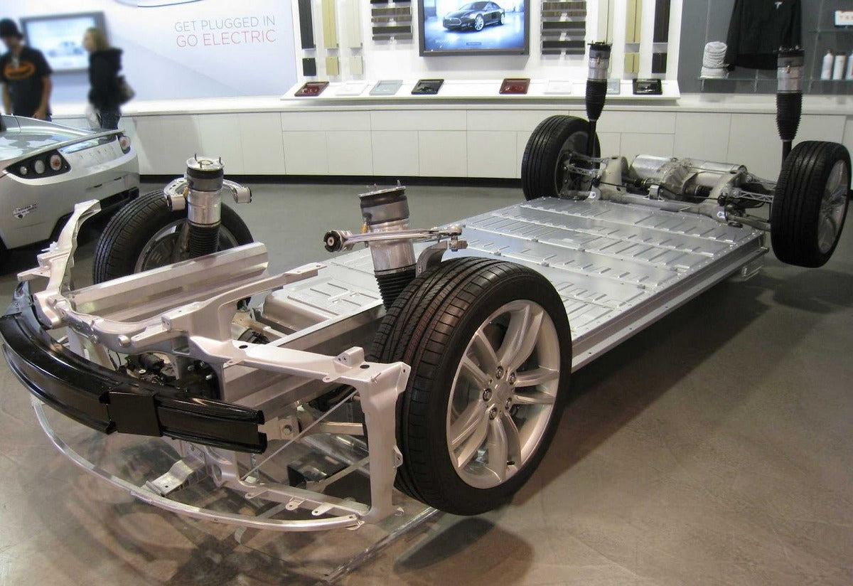 Tesla Standard Range Cars Will Be Made with LFP Batteries, says Elon Musk