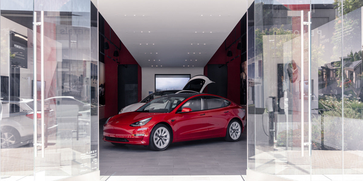 Tesla Expands in Israel with New Store & Service Center