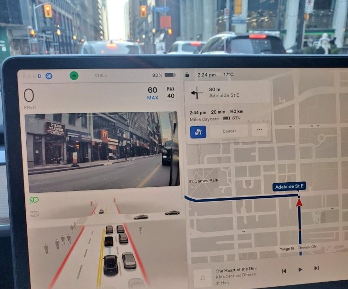 Tesla Unlocks Downtown Toronto FSD Beta Geofencing in Version 10.69.3