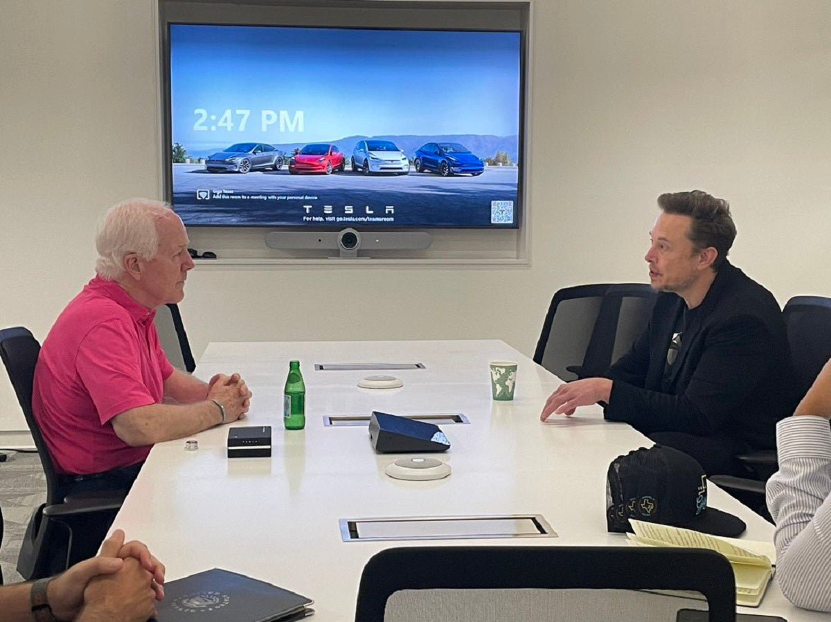 Elon Musk Met with US Senator at Tesla Giga Texas