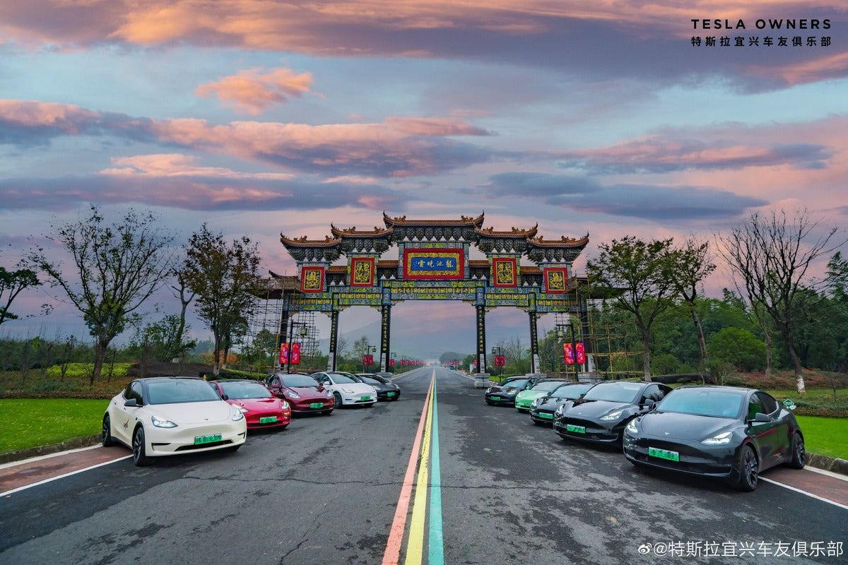 Tesla Added 30 Superchargers & 13 Stores in Mainland China in November
