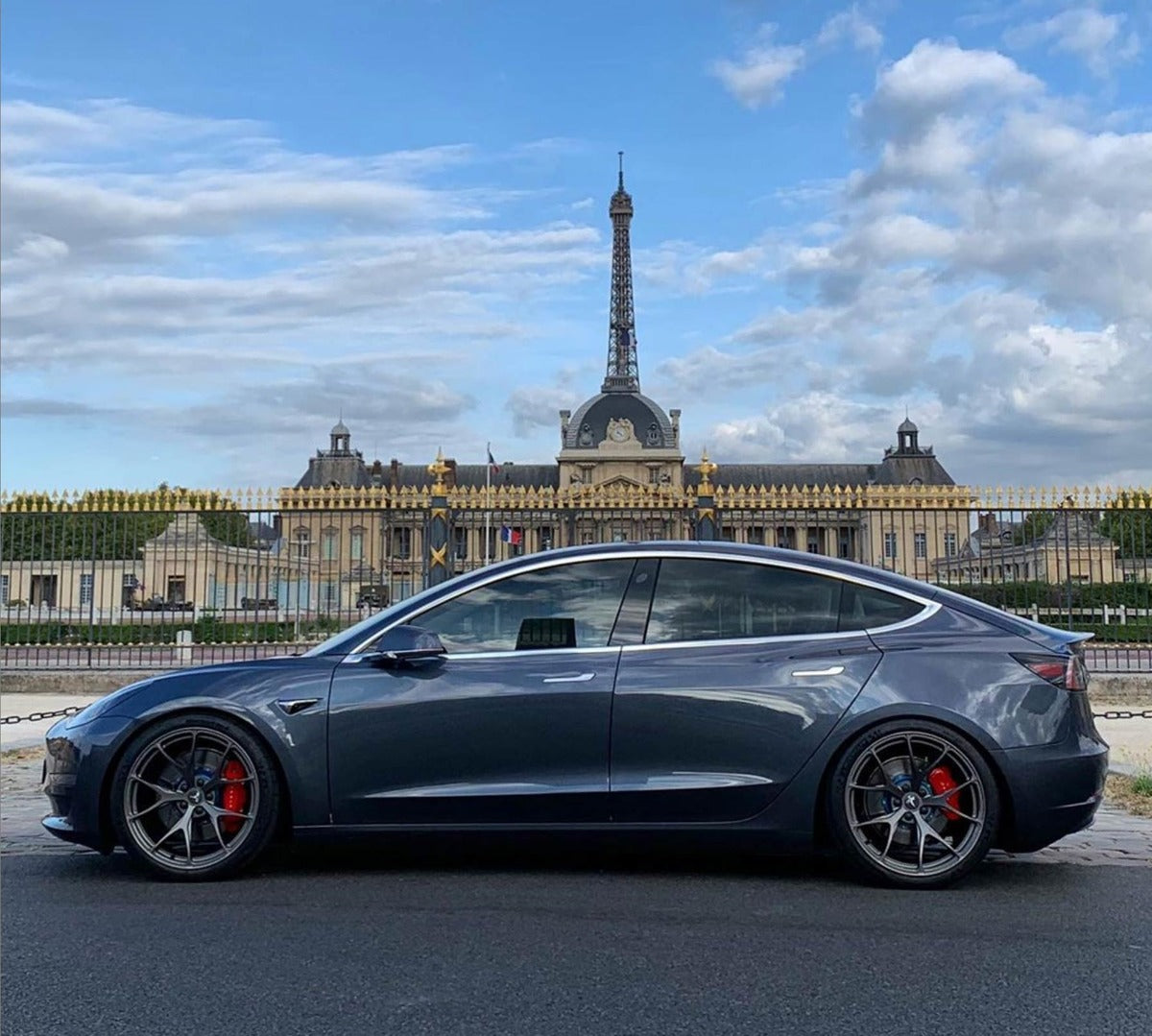 Tesla Model 3 Is Best-Selling EV in France in 1H 2021, 5th in All Car Types
