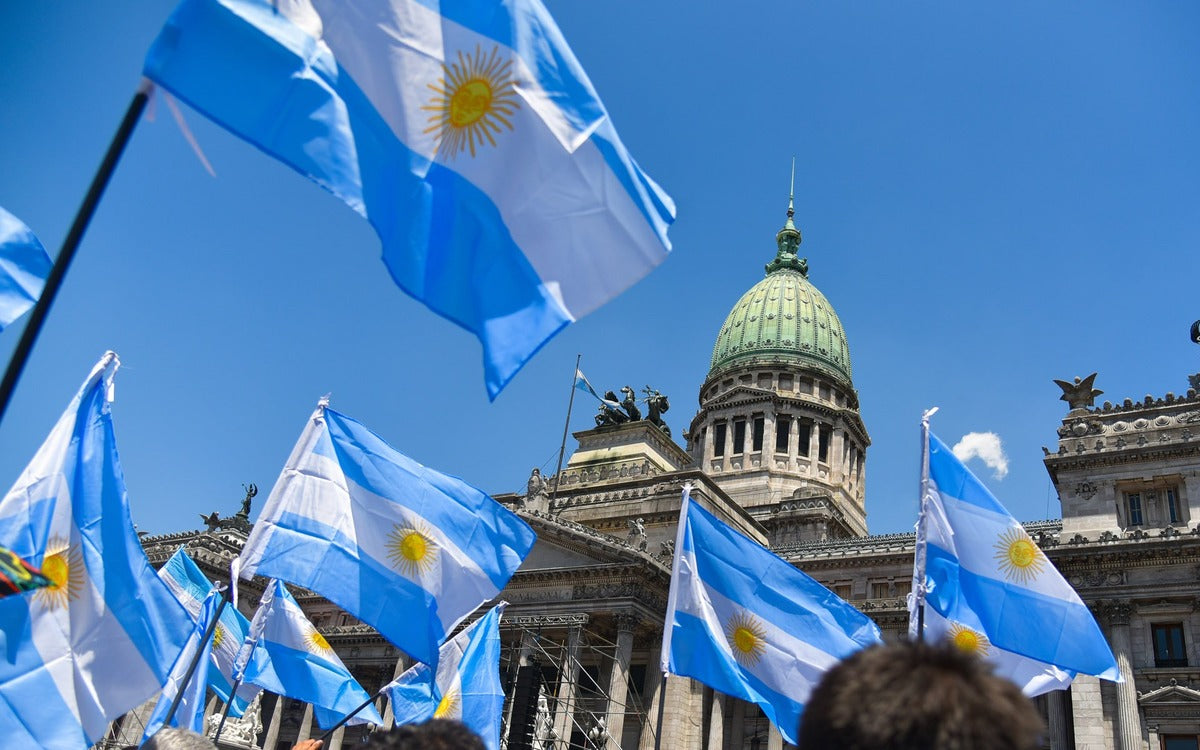 Cryptocurrency Trading Is Now Allowed at Argentina’s Two Largest Banks