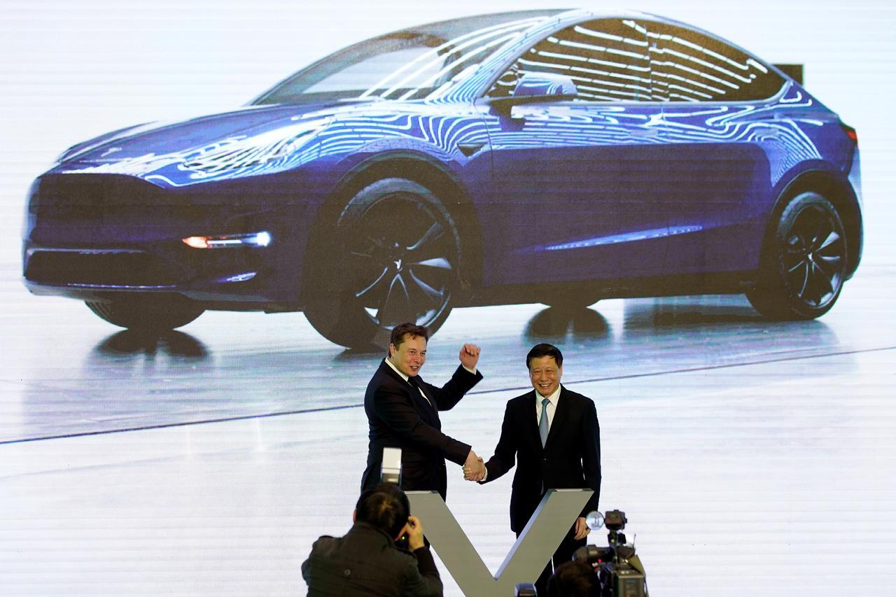 Tesla plans to open a Design and Engineering Center in China