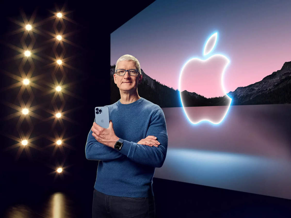 Tim Cook Owns Bitcoin & Ethereum, Apple Looking at Crypto But No Immediate Plans