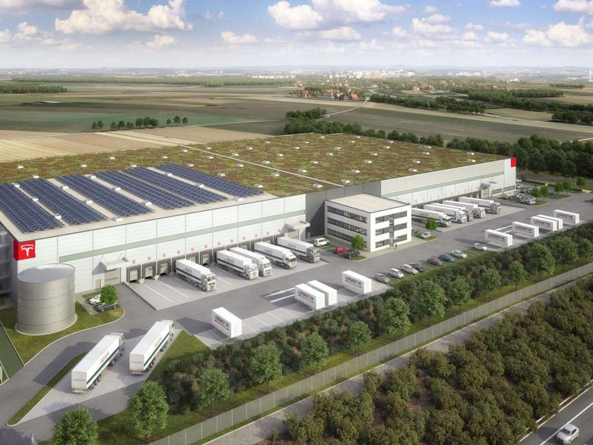 Tesla Opens New Distribution Center in Germany, Established in the Heart of the EU