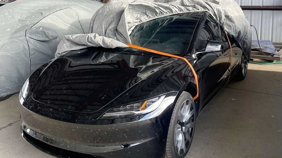 Elon Musk to Unveil Updated Tesla Model 3 at Giga Shanghai