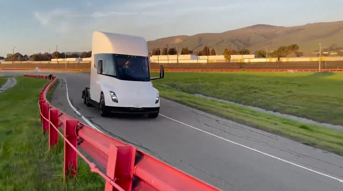 Tesla Posts Video of Semi on Test Track Preparing to Disrupt Yet Another Industry