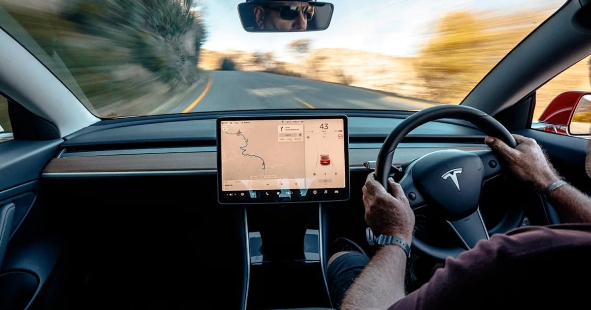 Tesla Enhanced Autopilot Now Available for Free for 30 Days as Holiday Gift in Australia & New Zealand