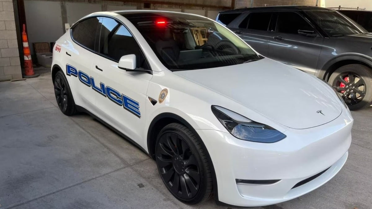 Coral Gables, FL Mayor Wants a Tesla Car for the Police Department as It's Made in the USA