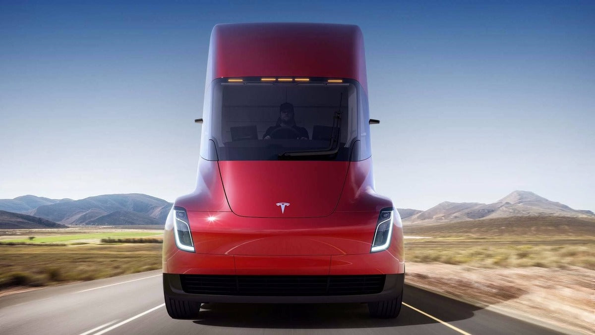 Tesla Giga Nevada Now Hiring Engineers for Semi as Production Nears