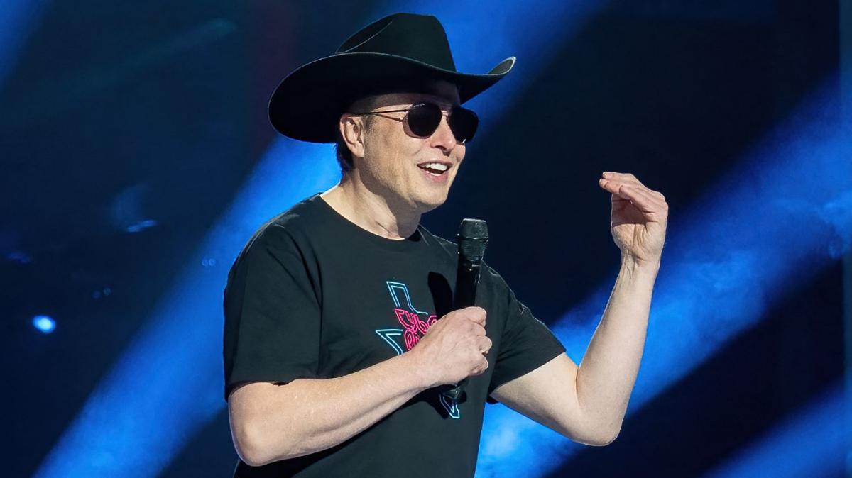 Texas Welcomes Elon Musk to Bring Twitter to the State