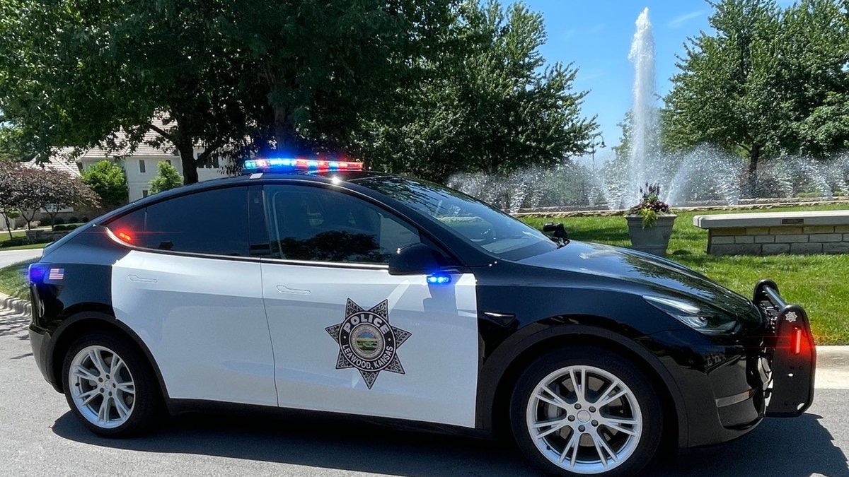 Tesla Model Y Joins Leawood PD Fleet in Kansas, the Clear Economical Choice Compared to ICE Cars