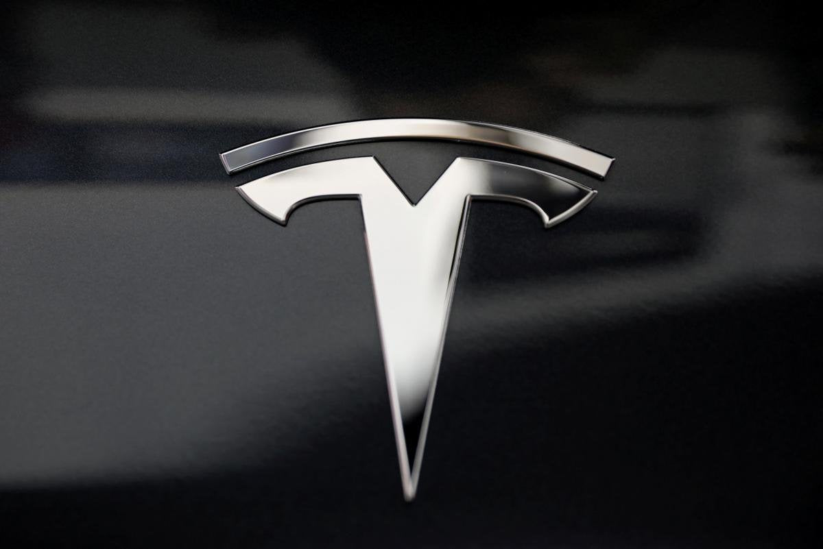 Tesla's TSLA Current Share Price Is a Good Deal as Big Gains Lie Ahead, Says Worm Capital
