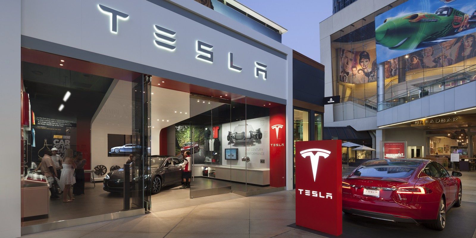 Tesla Job Posts Hint It Will Enter Singapore Market Soon