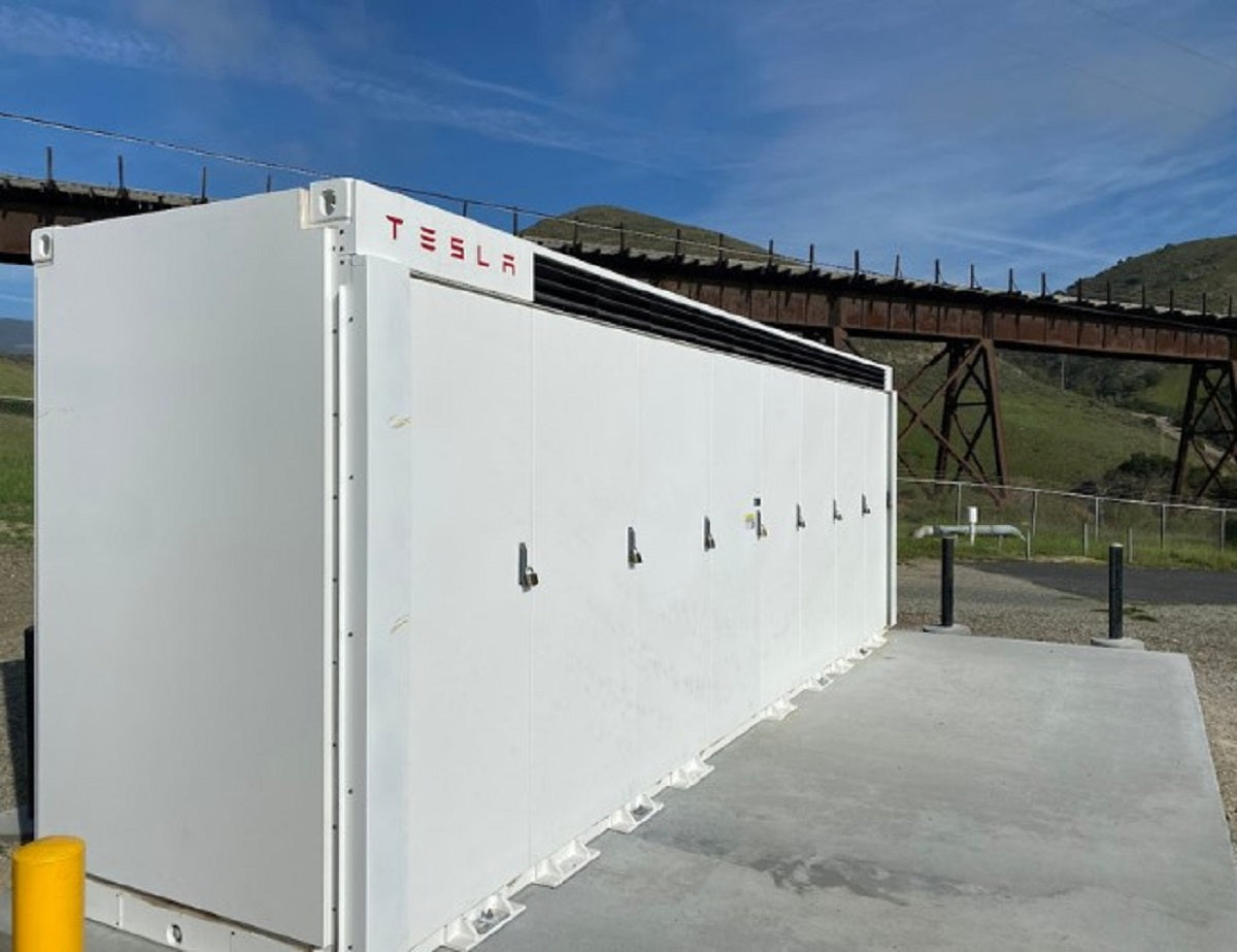 Tesla Megapack Installed at SLO, CA, Water Treatment Plant