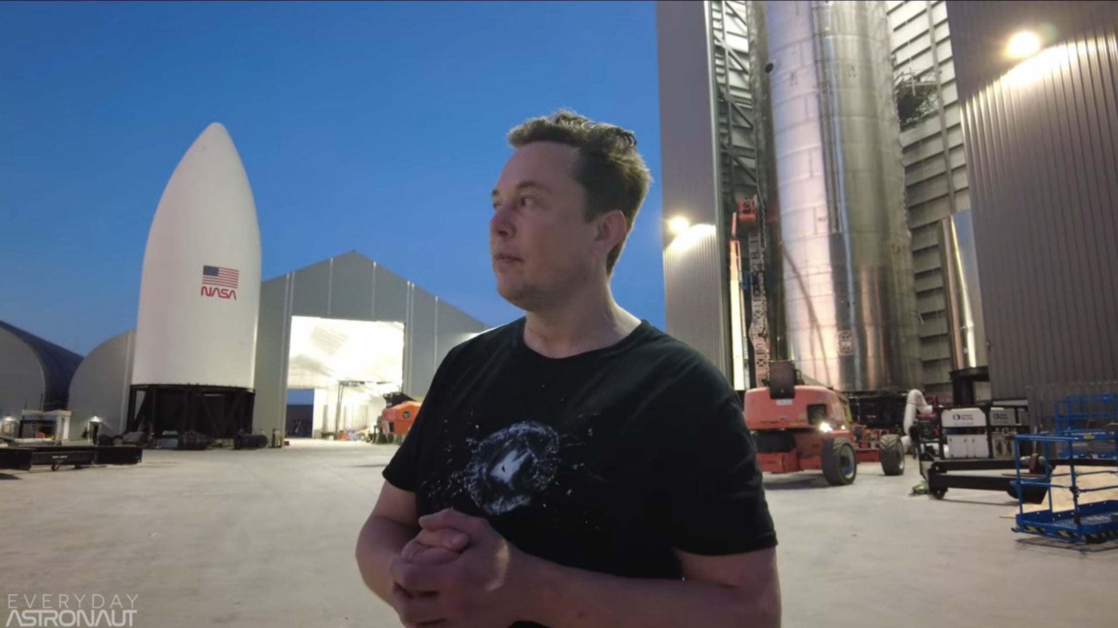 Elon Musk Gives Everyday Astronaut A Tour Of The SpaceX Starbase Factory [VIDEO]