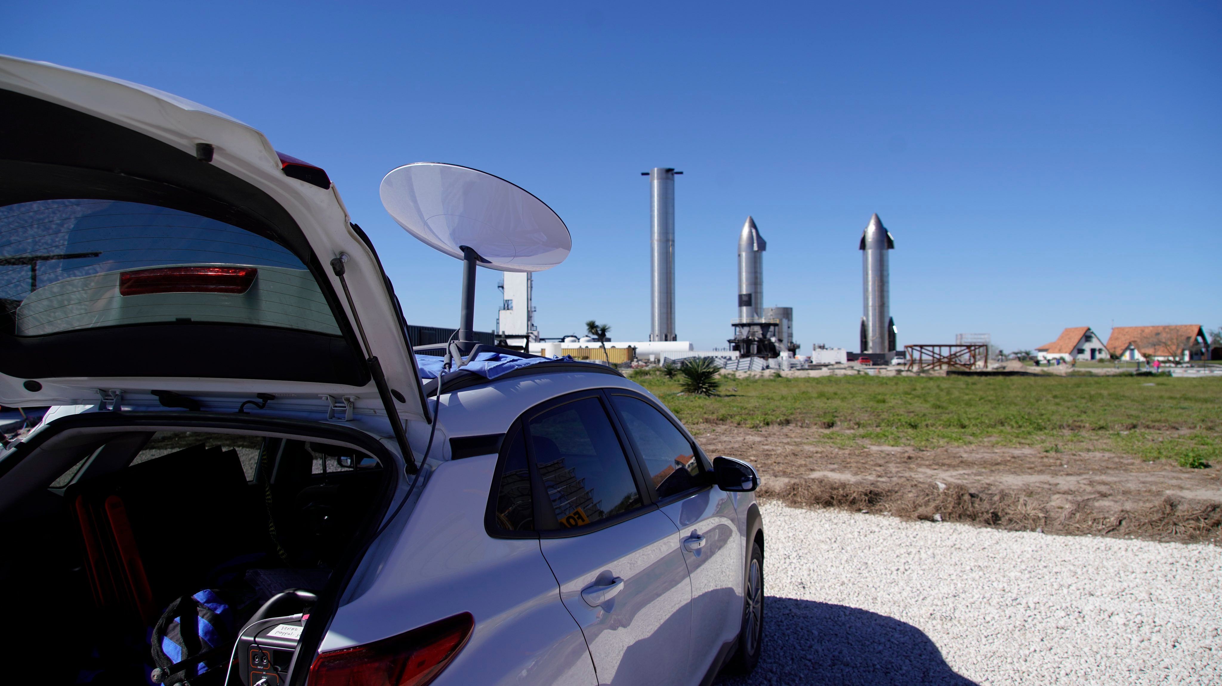 South Texas Resident Uses SpaceX Starlink Internet At Starbase Starship Launch Site