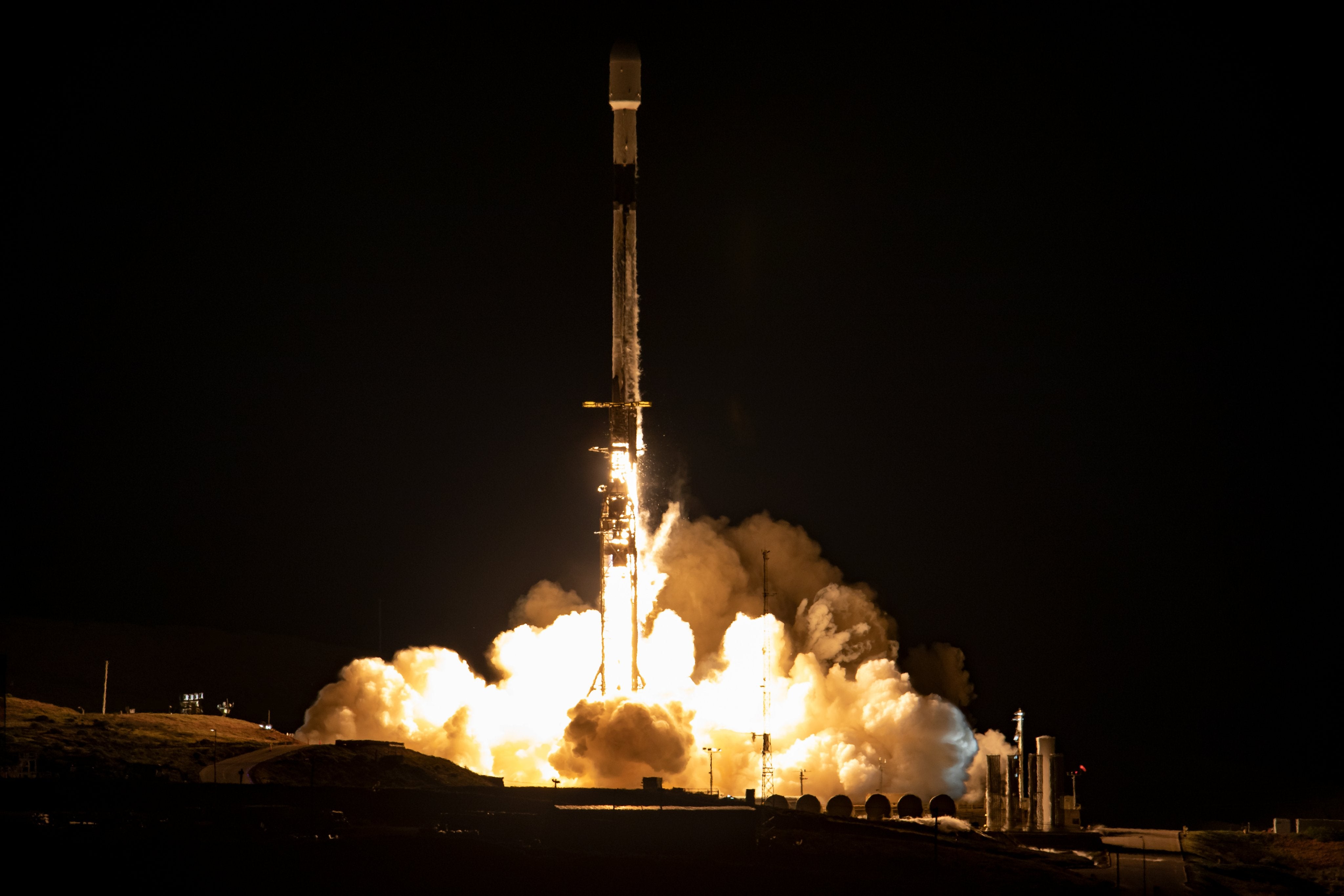 SpaceX launches NASA's Surface Water and Ocean Topography spacecraft