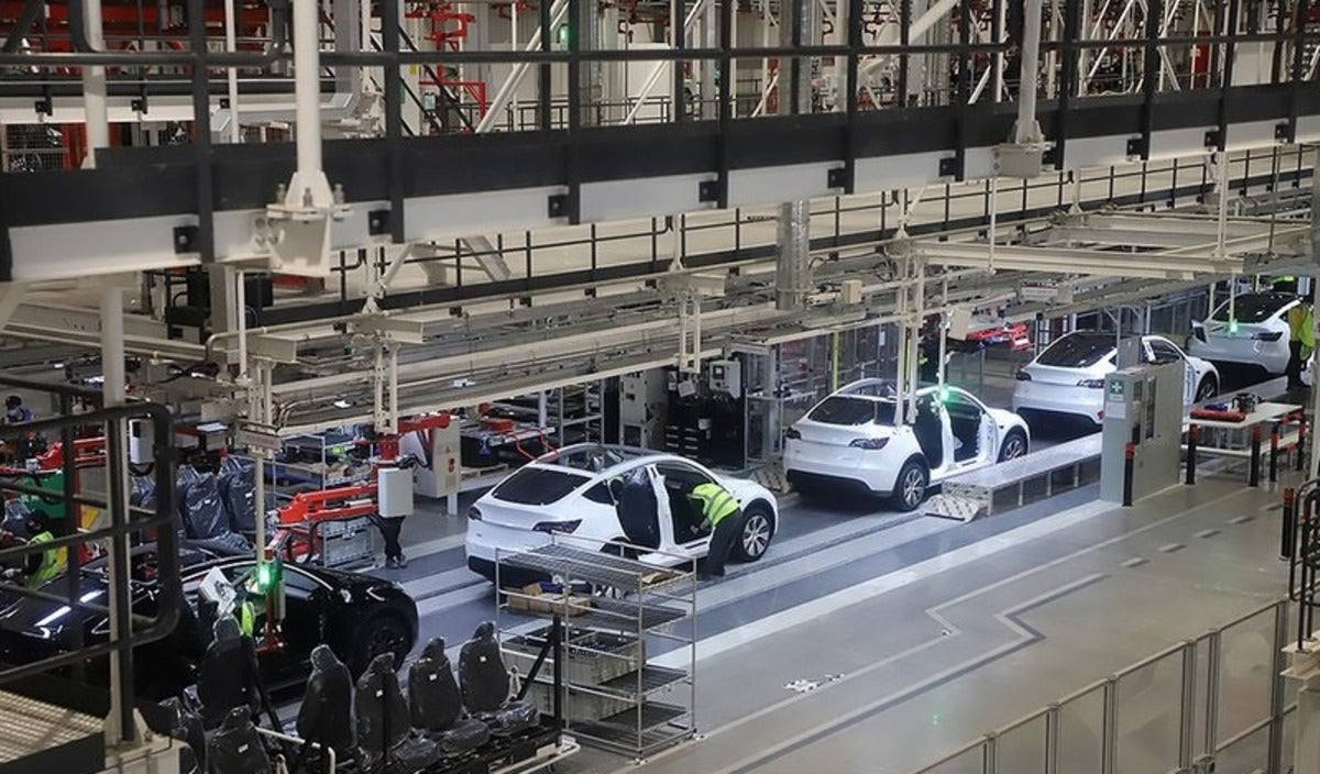 Tesla Giga Shanghai May Start Factory Tours for Visitors, China VP Suggests