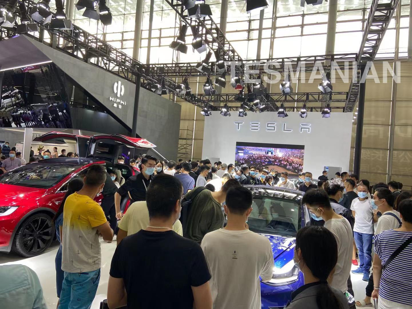 Tesla China Drives Incredible Interest in 2020 Guangzhou Auto Show