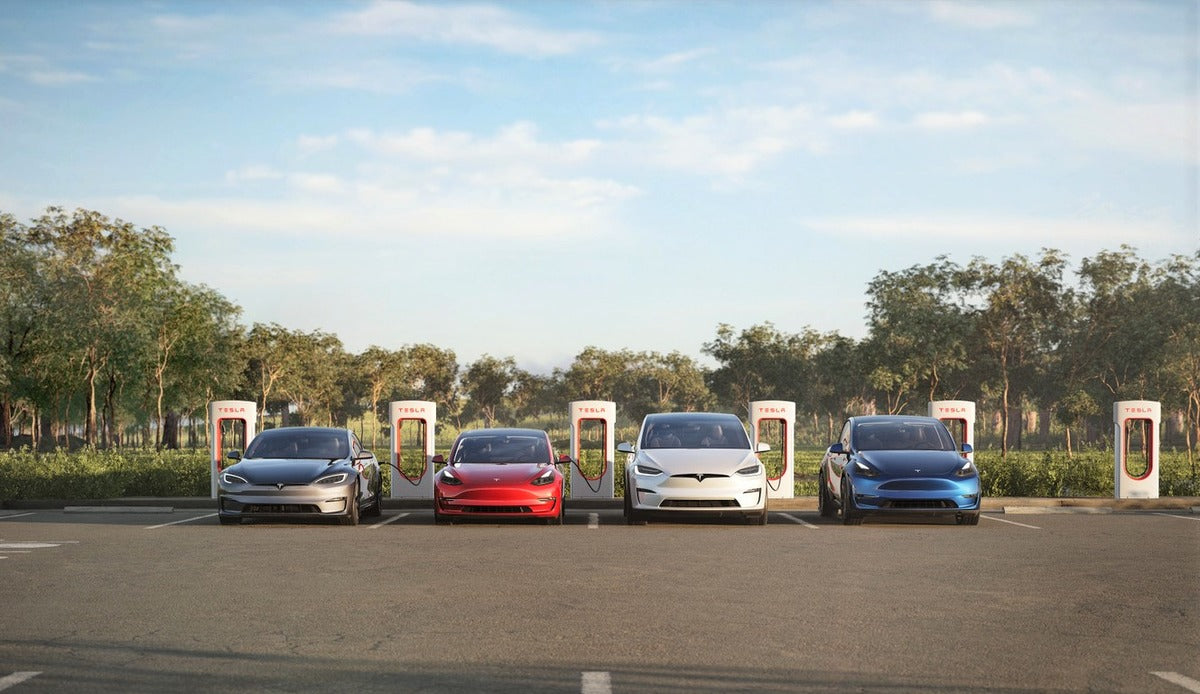 Tesla Remains World Leader in Online Car Sales, Study Shows