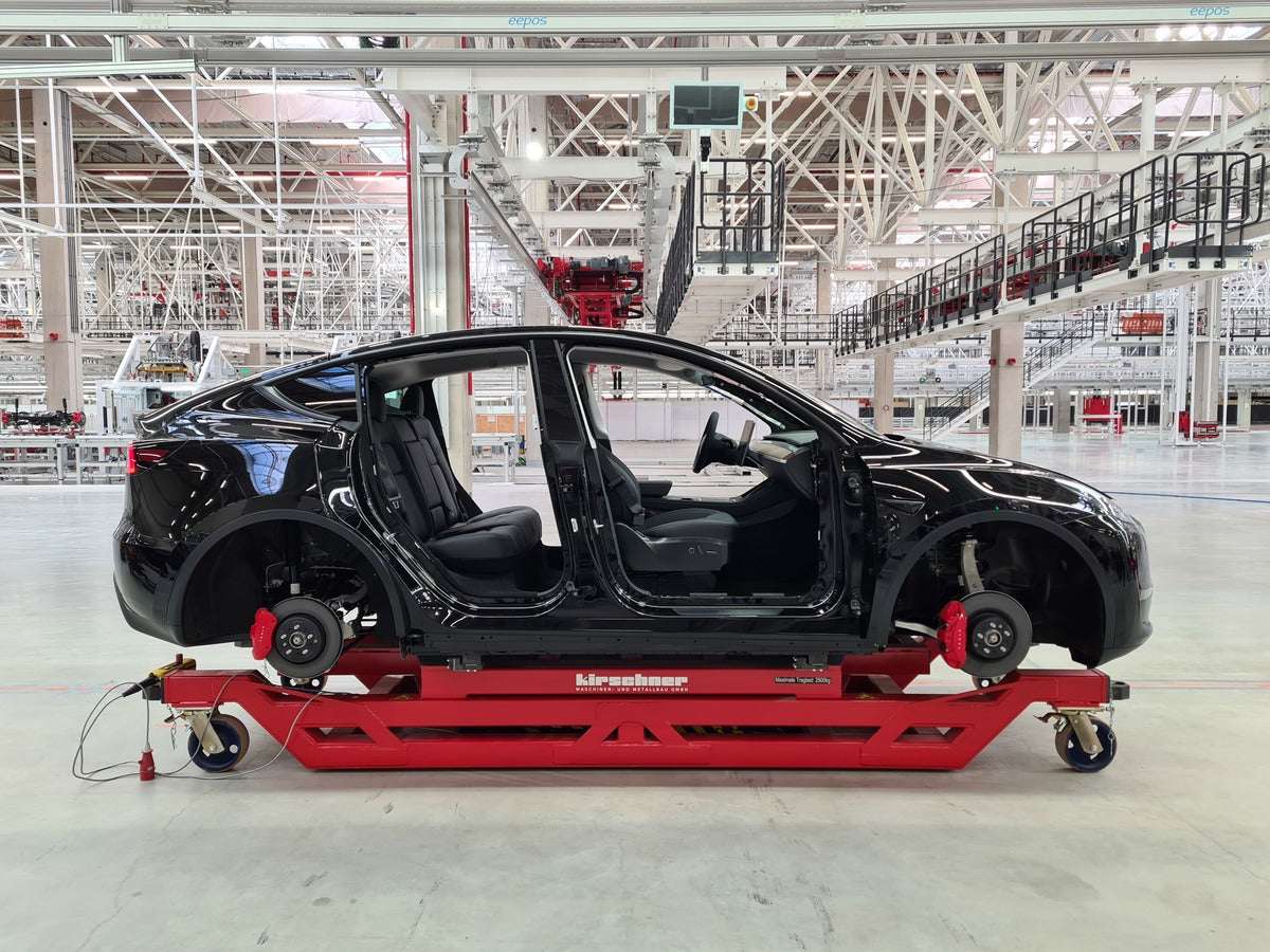 Tesla Giga Berlin Seeks to Produce 10,000 Cars per Week, Accelerating the Global Adoption of EVs