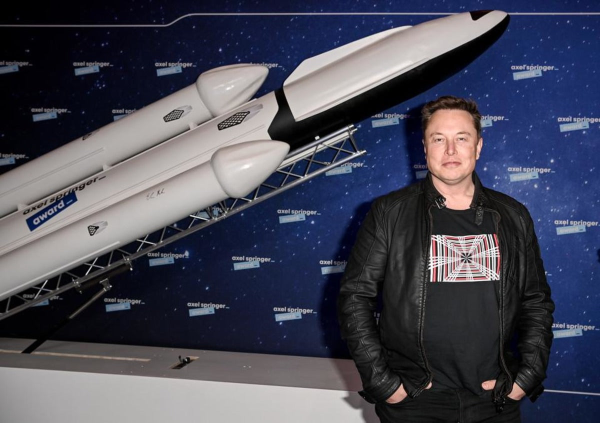 Tesla CEO Elon Musk Deserves to Be World's Richest Man, More than Predecessors, Says Ferragu