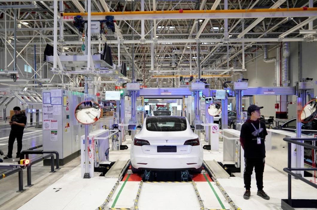 Tesla Giga Shanghai Hires Nearly 1K Workers for Model Y Production in China