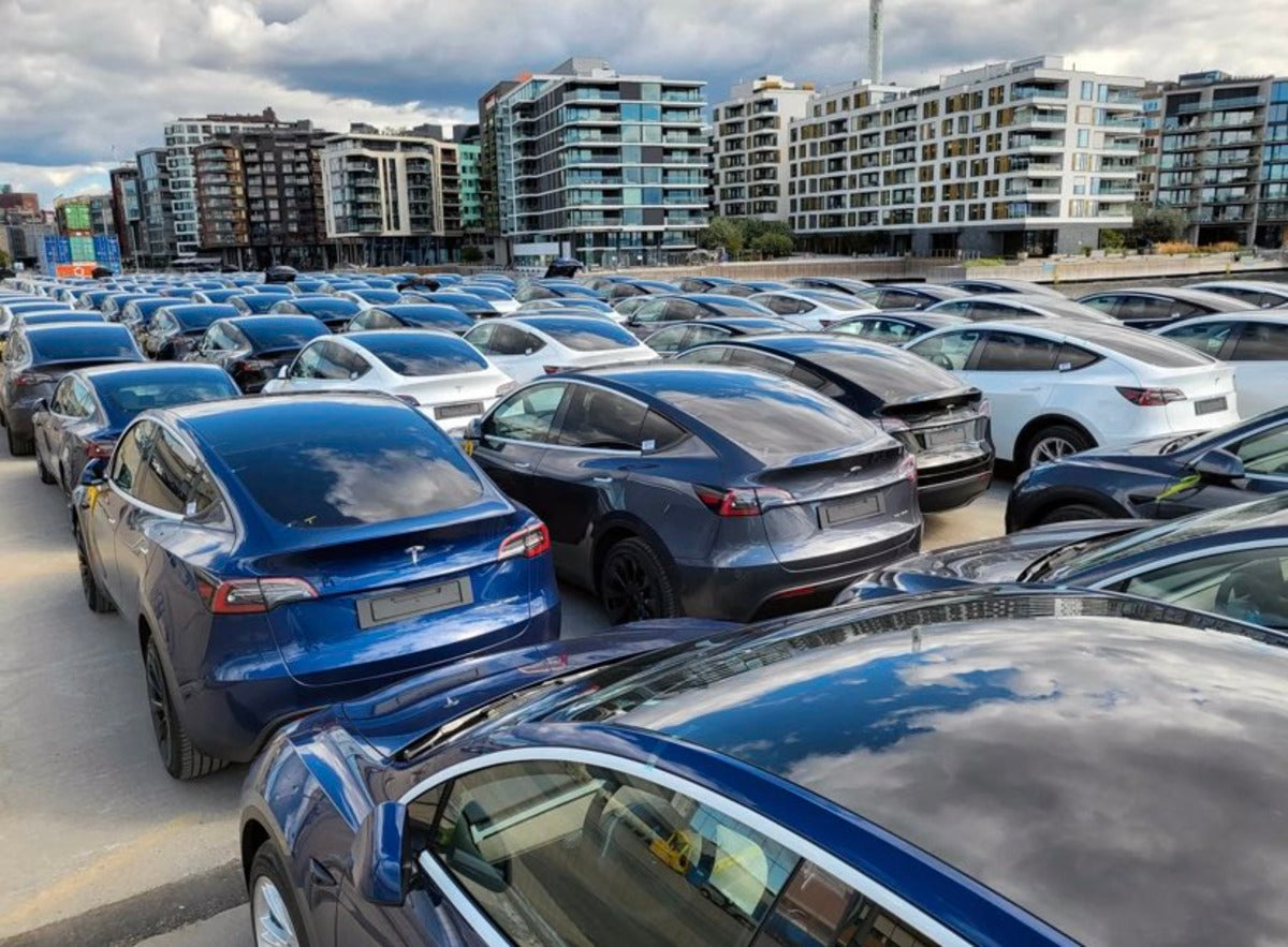 1,300 Tesla Model Ys Have Arrived in Norway
