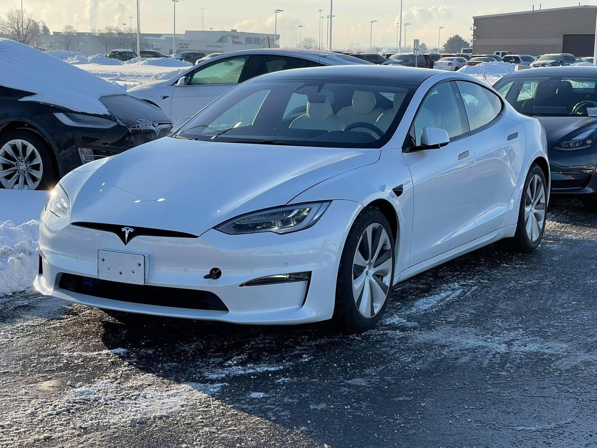 Refreshed Tesla Model S Spotted in the Wild at a Service Center in Toledo, Ohio